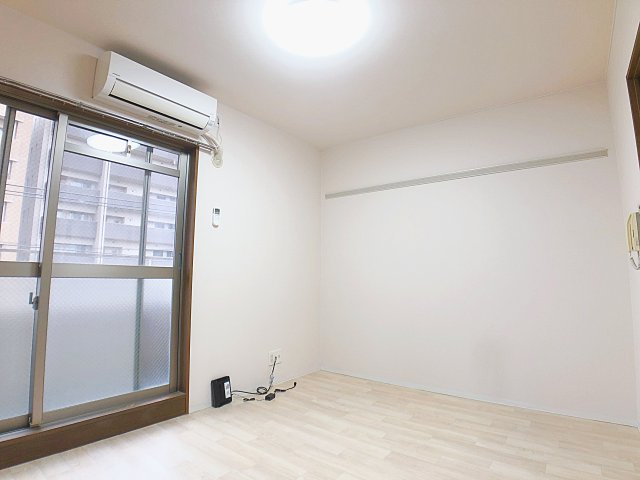 【居間・リビング】 | セントラルエール【名古屋市賃貸・地下鉄出口上】