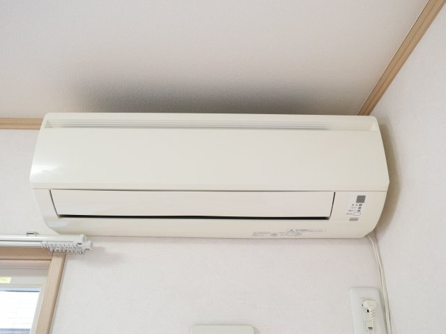 ミラフローレス橘の設備|エアコン付！新品に交換いたします！