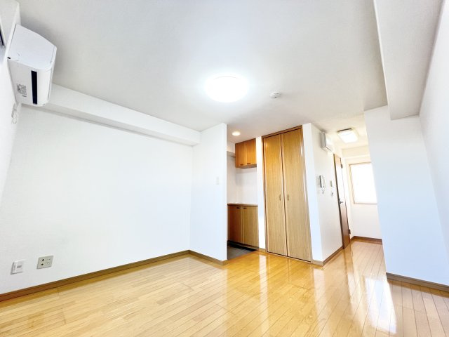 ブルースカイタワーの洋室|※別部屋参考写真