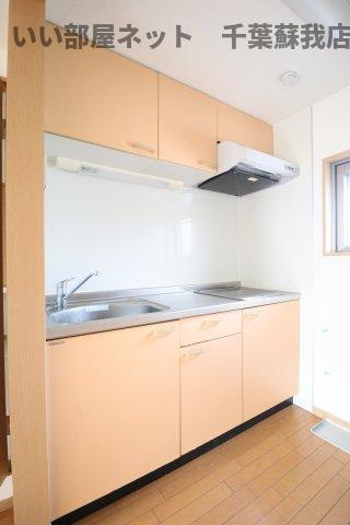 BAY SIDE COURT弐番館のキッチン|火を使わないIHコンロのシステムキッチンです！