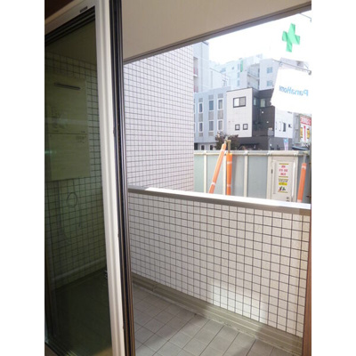 【バルコニー】 | GRAN STORIA | 写真は別部屋になります。