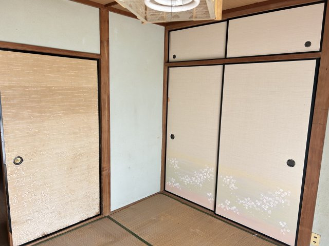 向原町下ノ浜中古戸建ての和室