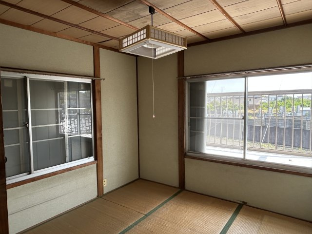 向原町下ノ浜中古戸建ての和室