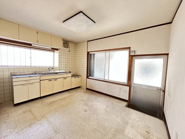 向原町下ノ浜中古戸建てのキッチン