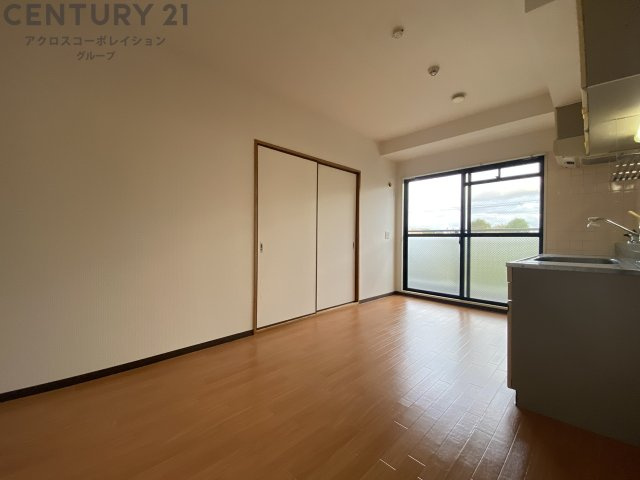 和室と合わせて広々と使用可能