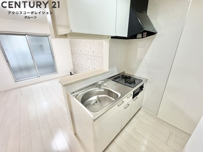 2口ガスコンロ付で機能的なキッチンです！
