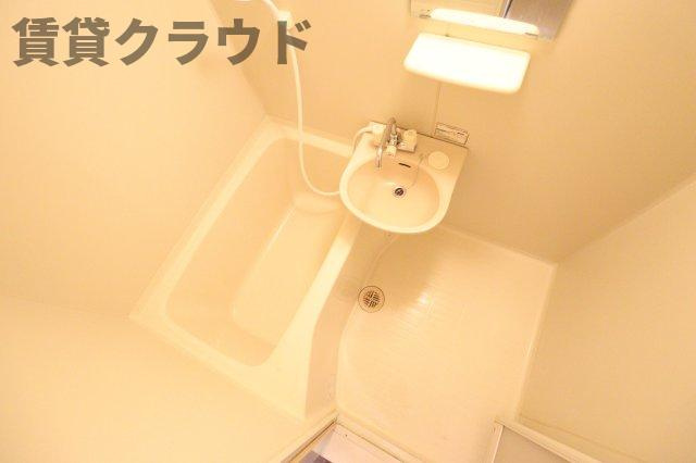 メゾン・サンガの浴室|日々の暮らしに欠かせないお風呂です