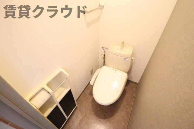 メゾン・サンガのトイレ|清潔感のあるトイレです