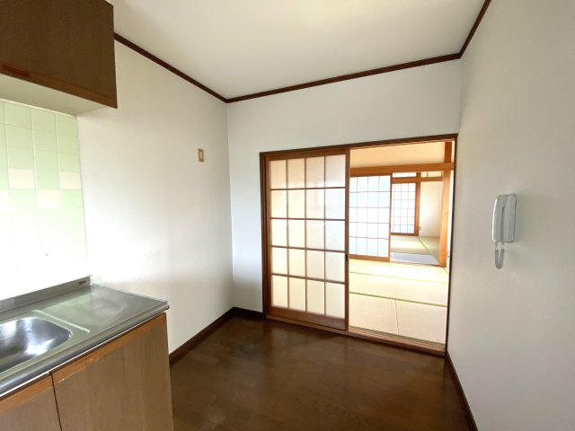 フルハウスNO.16の居間・リビング