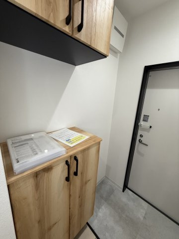 Mew Style Apartmentsの玄関