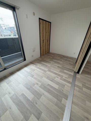 Mew Style Apartmentsの洋室