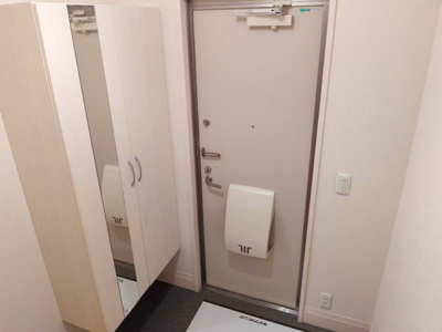 【玄関】 | 松韻舎D棟