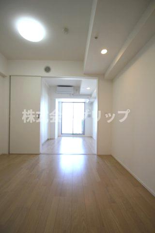 ＷＯＲＶＥ横浜伊勢佐木町の居間・リビング