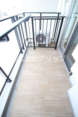ＷＯＲＶＥ横浜伊勢佐木町のバルコニー