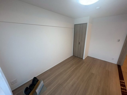 【洋室】オーブラン学園前 