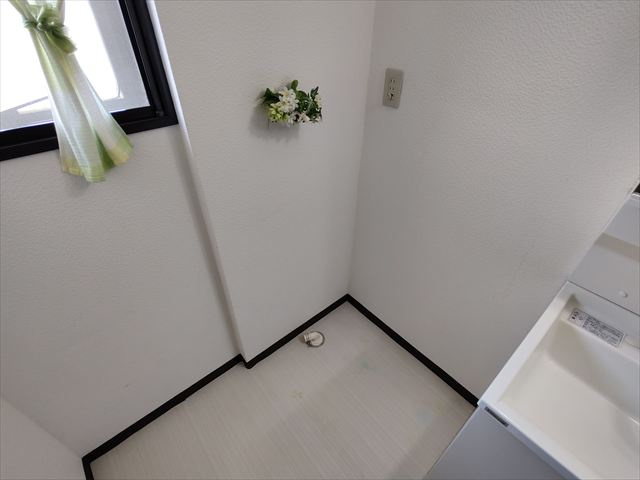 【ランドリースペース】 | ワコーレ東松山 | 洗濯機置き場