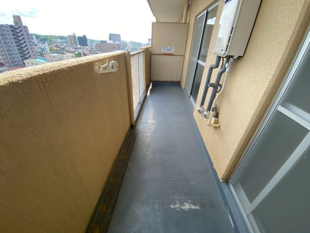 シティパレス瀬戸のバルコニー|お洗濯にも便利なバルコニー付き