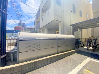 【その他共用部分】 | メゾン山城 | 敷地内にゴミ置き場ございます！