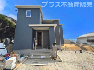 【外観】 | まもなく完成。ご内覧は可能です。ご見学はプラス不動産販売にお任せ下さい。