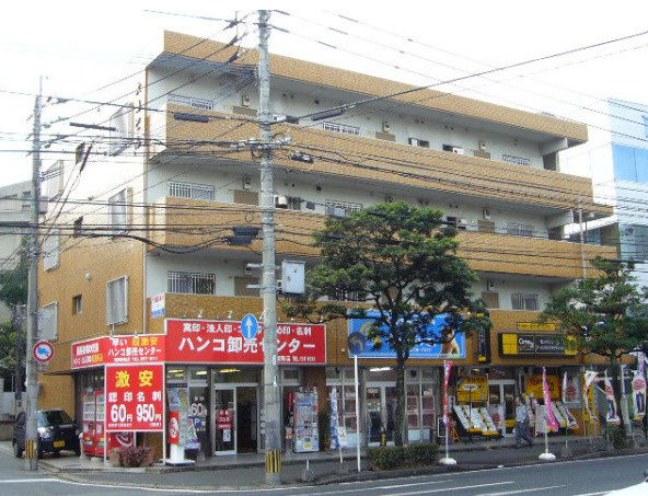  大森ビルの外観