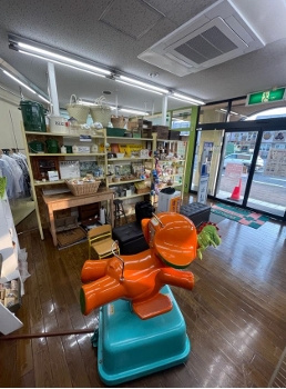 姪の浜店舗事務所の内装