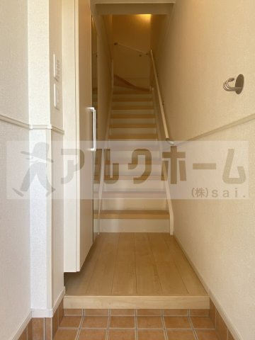 ジュネスアストルの玄関