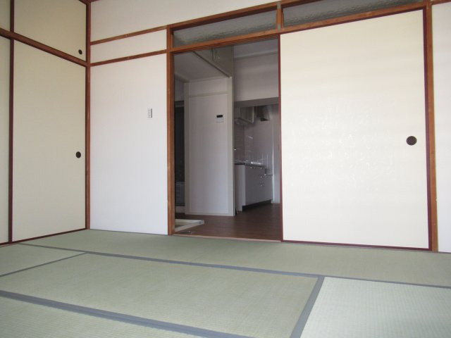 新長田駅前１ＤＫの和室|和室がひろがる居住スペース