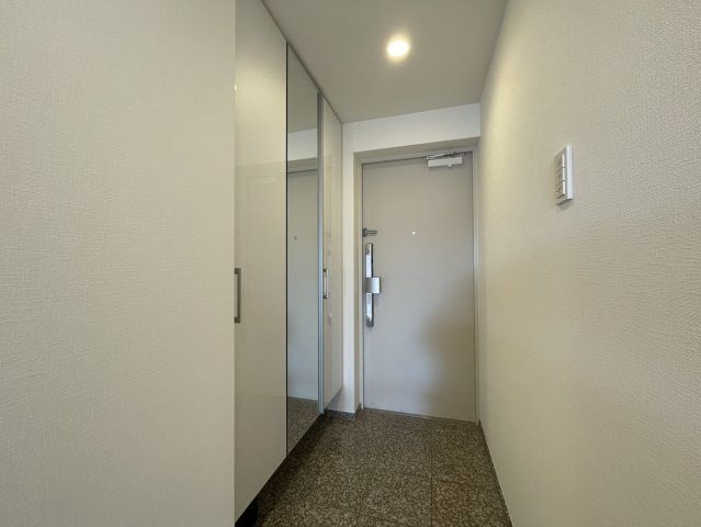 アルファスマート余戸の玄関