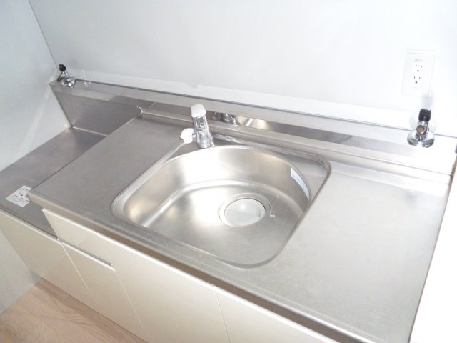 新長田駅前１ＬＤＫリニューアルＩのキッチン|キッチンでお料理をお楽しみください