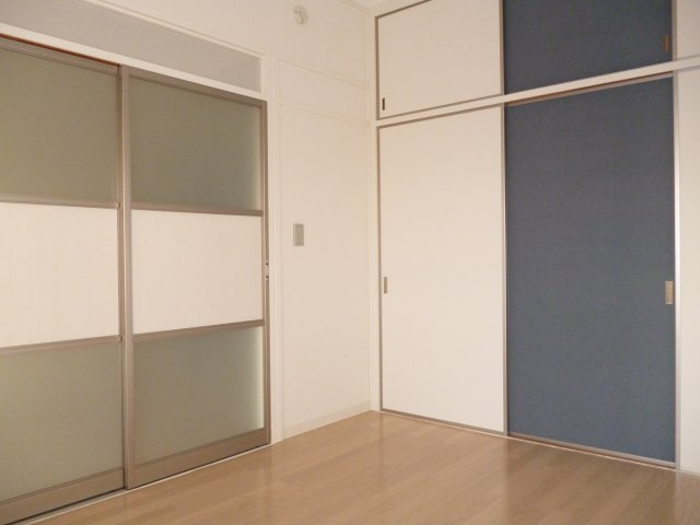 新長田駅前１ＬＤＫリニューアルＩの洋室|使い勝手のいい洋室です