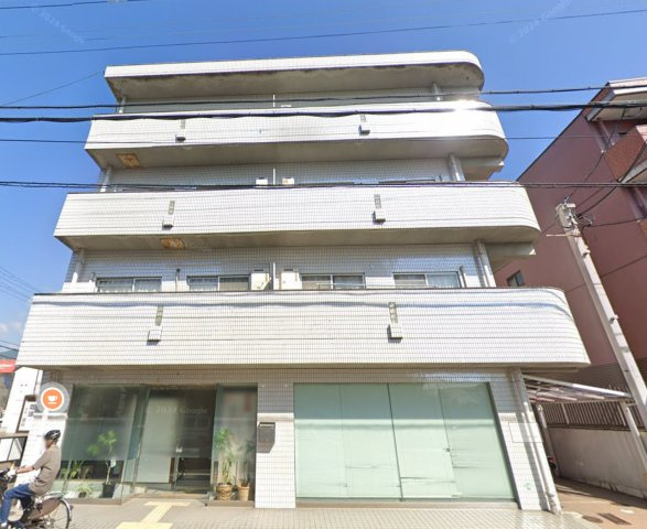 京都市右京区嵯峨釈迦堂門前瀬戸川町　一棟マンションの外観