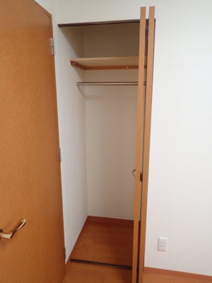 【収納】 | シェーンブルン宮の森 | ちょっとした収納スペースも充実しています