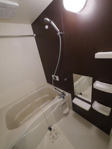 【浴室】 | グランドAK箱崎 | 別号室の写真になります。現況優先。