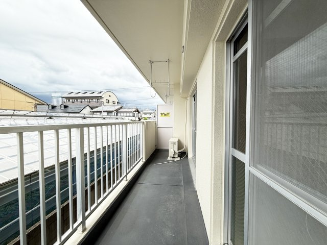 ユートピアⅢの玄関