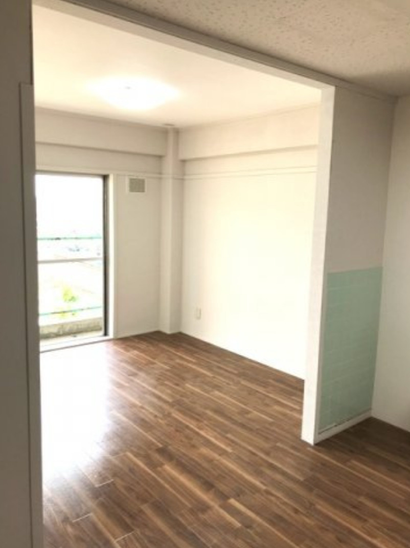 石川県金沢市　一棟売マンション　乙丸駅徒歩5分！の洋室