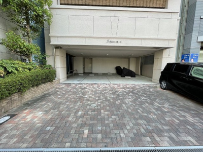 【駐車場】 | シュロス鶴ケ丘