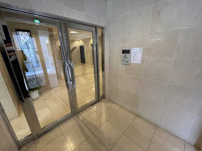 【エントランス】 | シュロス鶴ケ丘