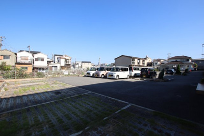 【駐車場】 | クリスタルグランツ