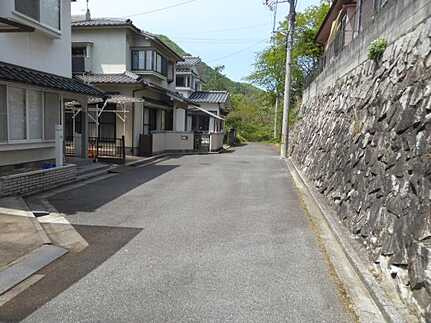 安佐北区可部東６丁目の前面道路含む現地写真