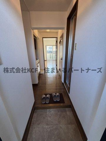 ロワールハイツの玄関