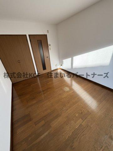 ロワールハイツの居間・リビング