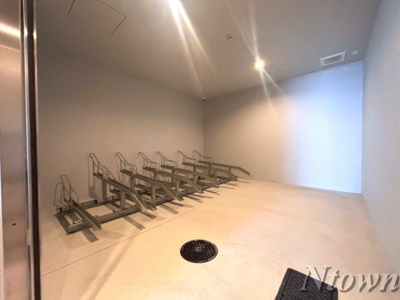 【その他共用部分】 | GranVia丸の内 | 駐輪場です