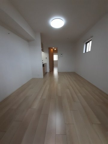 ＭＴＩハイツ　Ⅴ　Ｂの居間・リビング