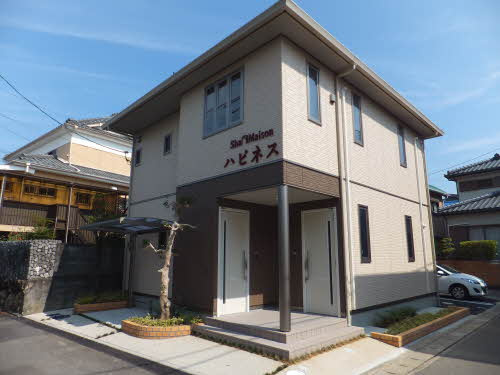 シャーメゾン ハピネスの外観