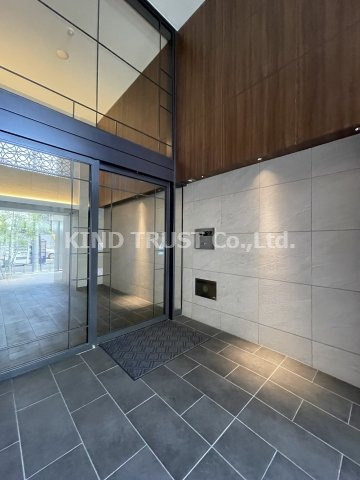 ATKレジデンスなにわ橋のエントランス|落ち着いたエントランスです