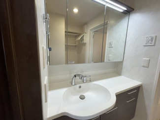 【独立洗面台】 | Maison Clochette