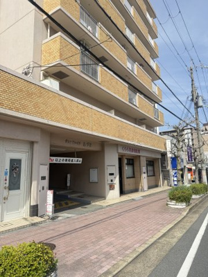 【外観】 | グランドハイツあづま