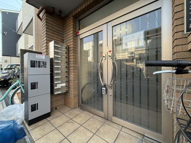 双輪建物第十コーポのエントランス