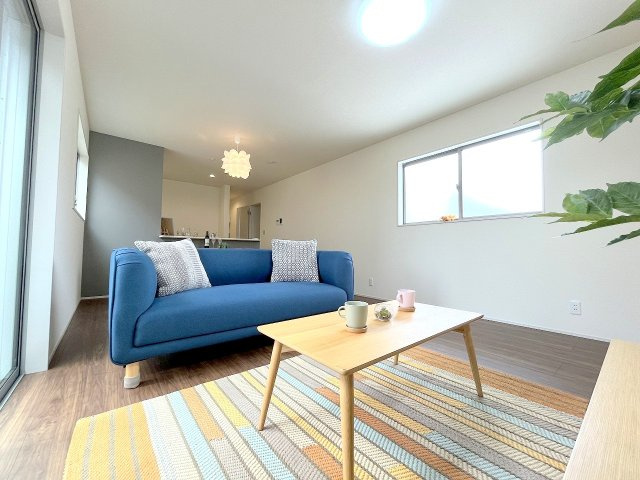 あきる野市野辺　全５棟の居間・リビング