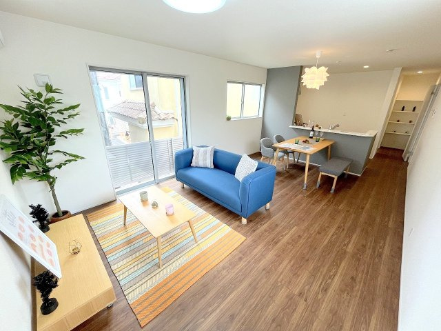 あきる野市野辺　全５棟の居間・リビング